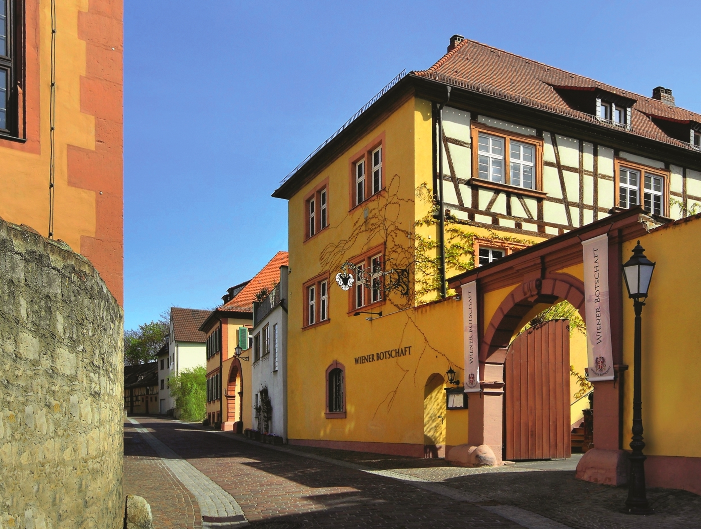 Historisches Gasthaus Veitshöchheim.jpg Historisches Gasthaus Veitshöchheim.jpg
