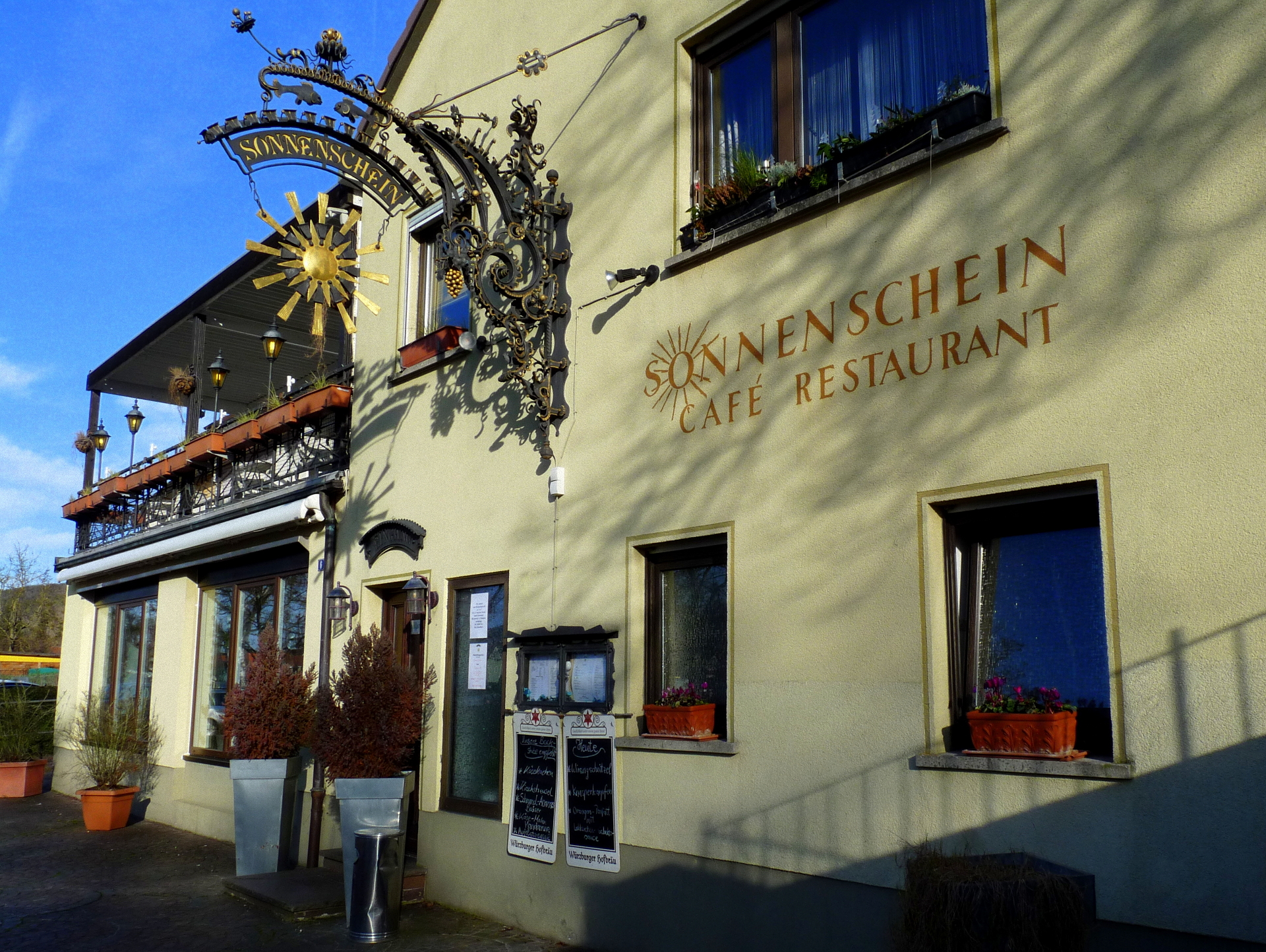 Restaurant Sonnenschein Veitshöchheim.jpg Restaurant Sonnenschein Veitshöchheim.jpg