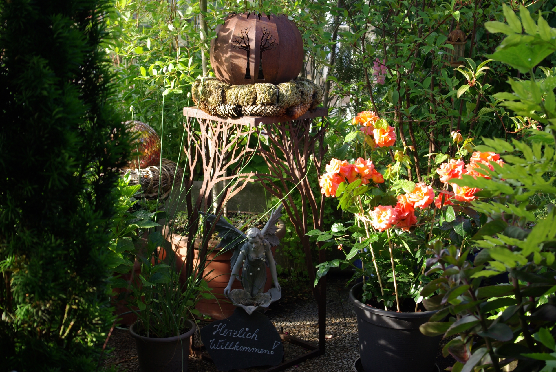 Dachgarten Artemisia-Himmels-Garten Veitshöchheim.jpg Dachgarten Artemisia-Himmels-Garten Veitshöchheim.jpg