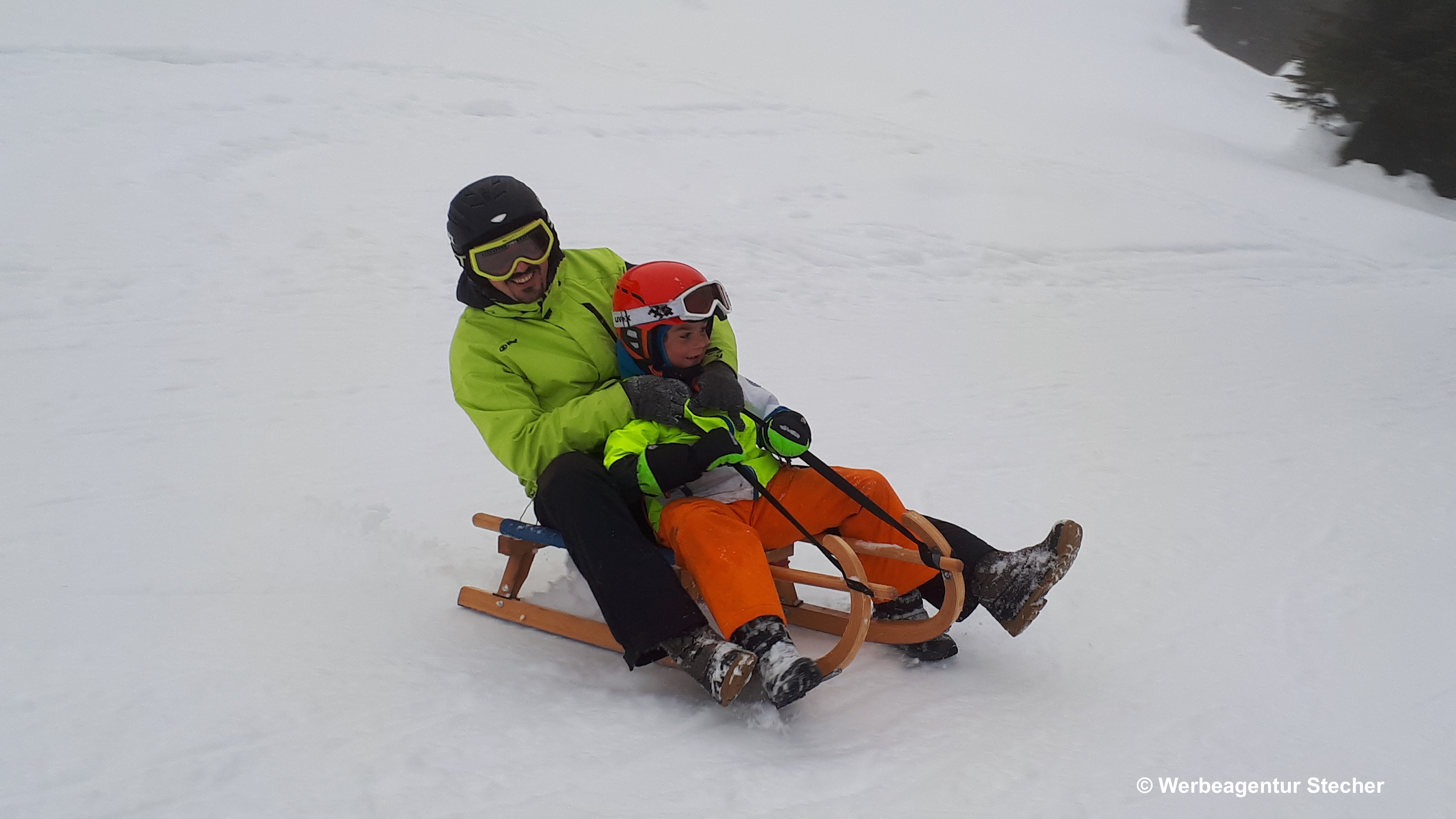 Rodeln.jpg Rodeln.jpg