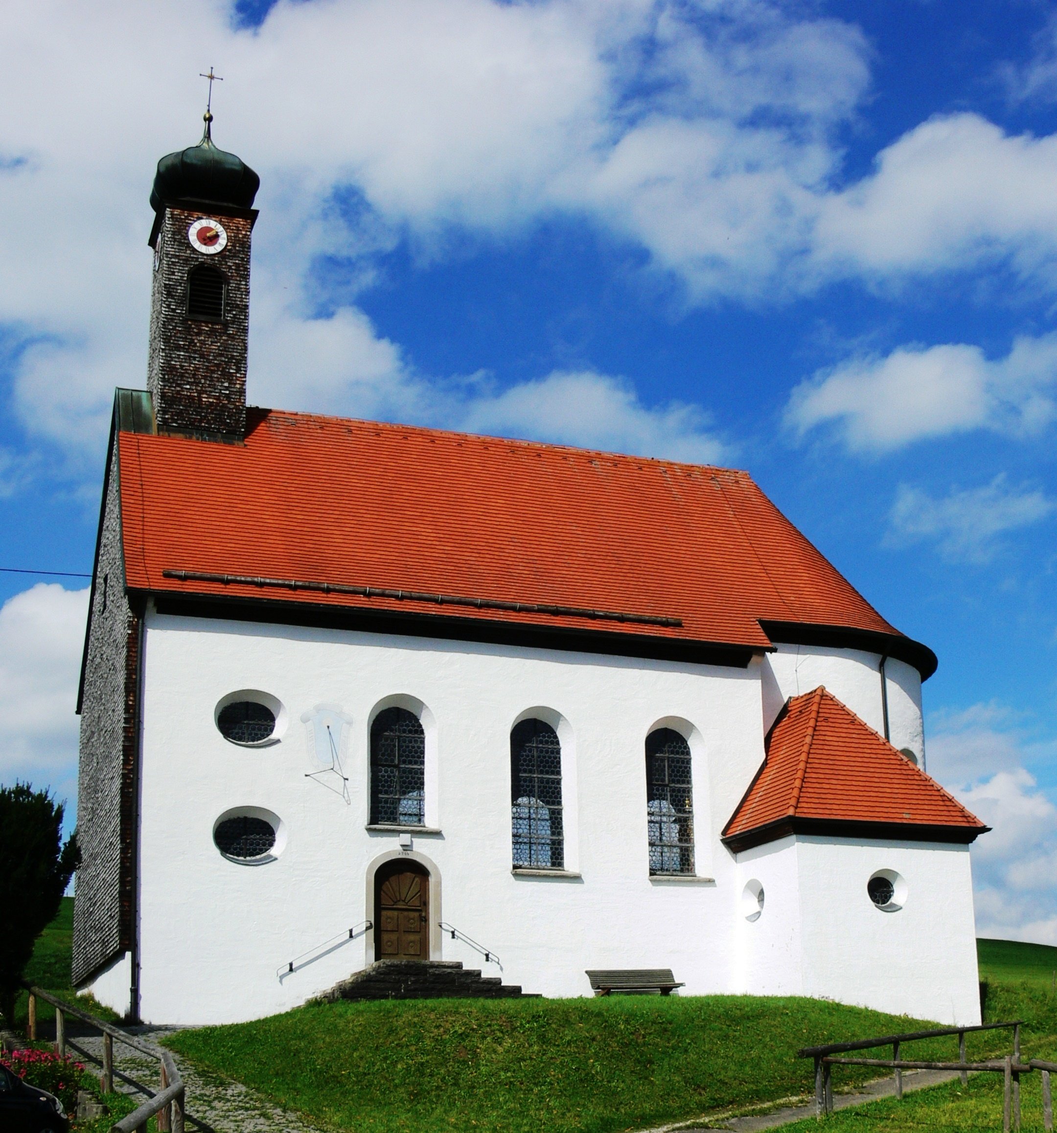 St.Wolfgang_Kapelle_Haslach_Oy-Mittelberg.jpg St.Wolfgang_Kapelle_Haslach_Oy-Mittelberg.jpg